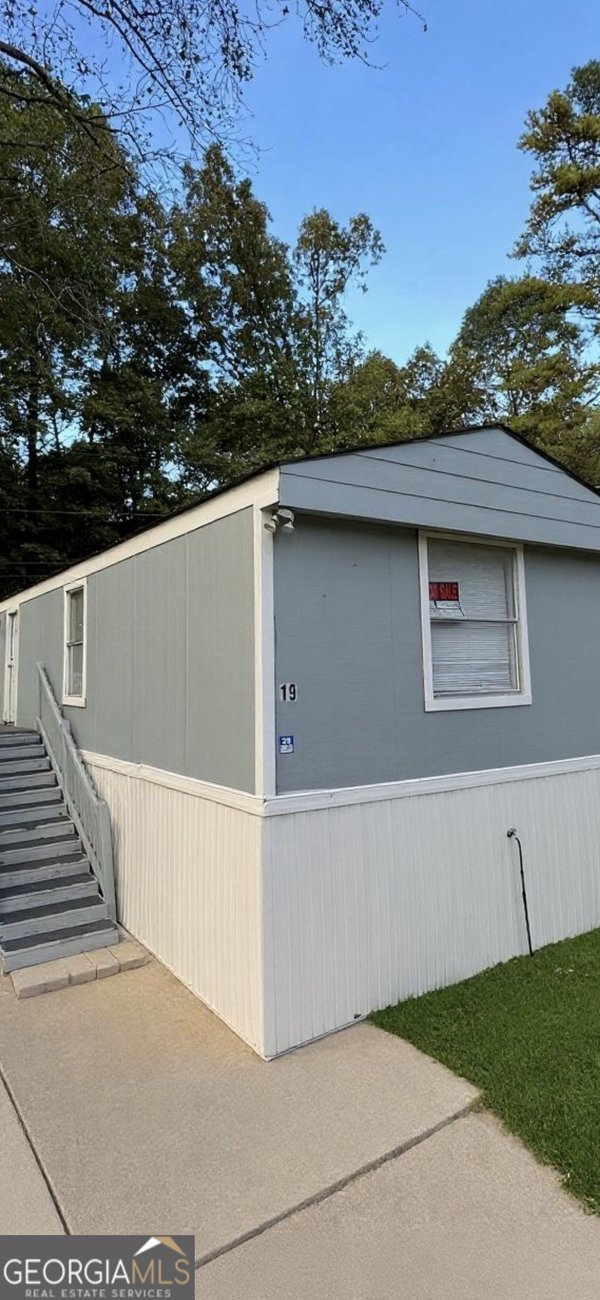 19 Poole Circle, Ellenwood