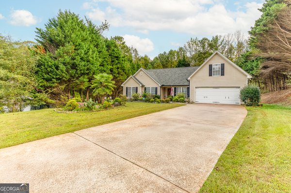 1054 Iron Wood Court, Auburn