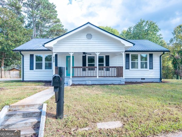 800 Park Avenue, Baldwin