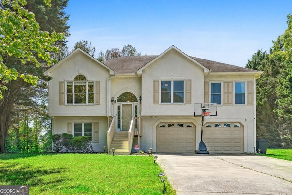 84 Camden Woods Drive, Dallas