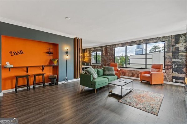 3481 Lakeside Drive, Atlanta