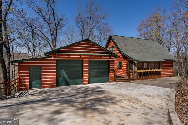 1571 Mangums Trail, Blue Ridge