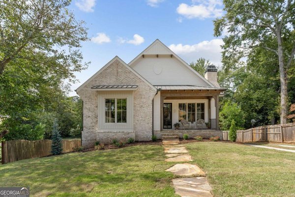 419 Campbell Hill Street, Marietta