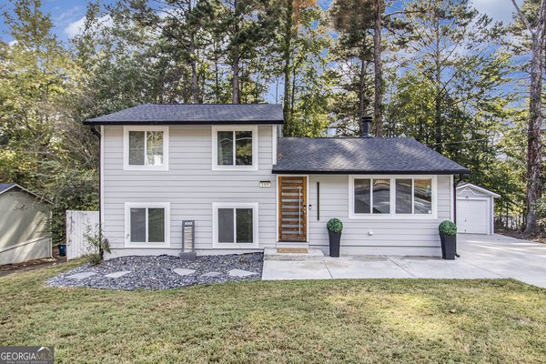 169 Wynnmeade Parkway, Peachtree City