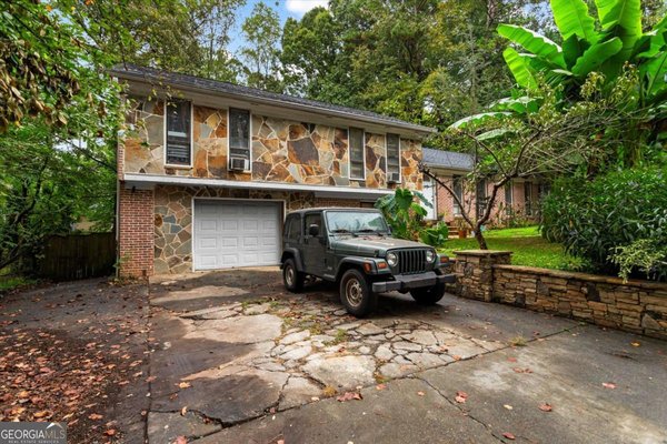 1576 Village Drive, Norcross