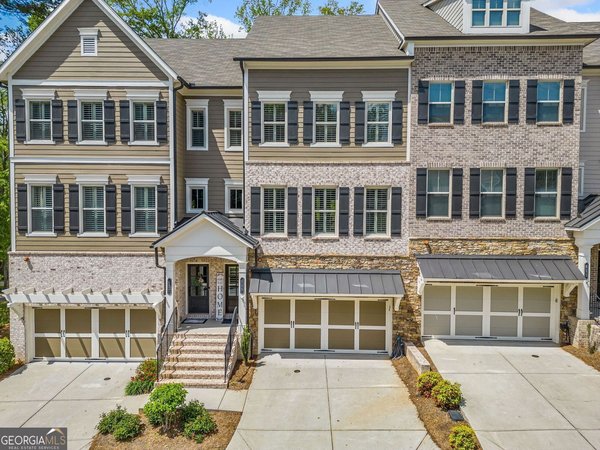 815 Paden Street, Woodstock