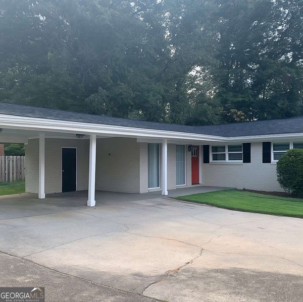 2131 Columbia Drive, Decatur