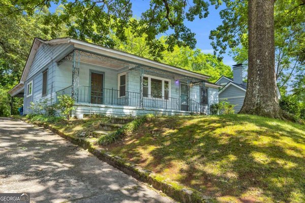 1810 Sylvan Road, Atlanta