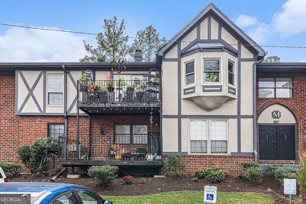 6851 Roswell Road, Atlanta