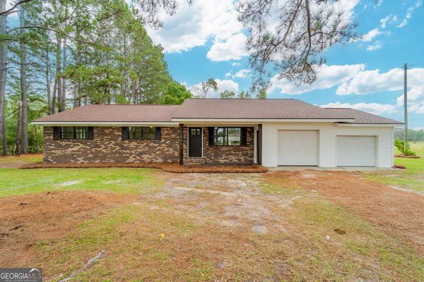 5406 Blue Spruce Road, Blackshear