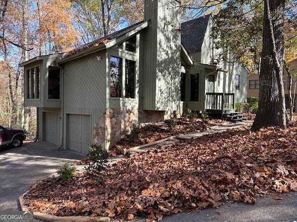 1505 Kincaid Road, Marietta