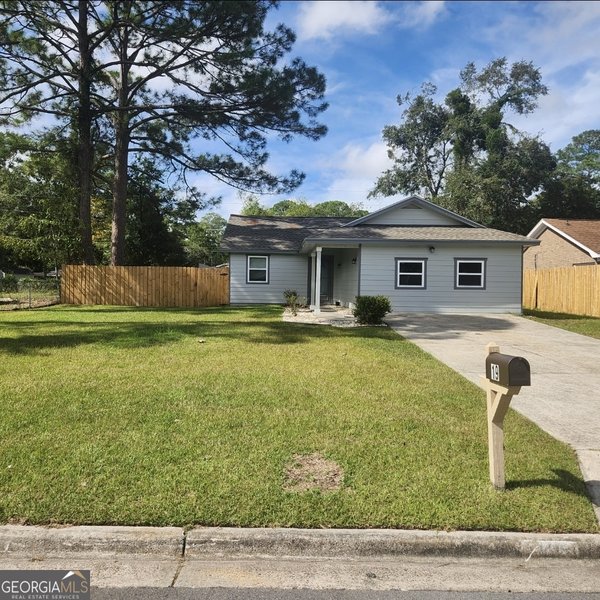 19 Robin Hood Drive, Savannah