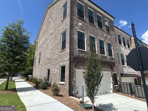 1043 Dryden Lane, Atlanta