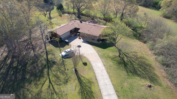 610 Loth Wages Road, Dacula