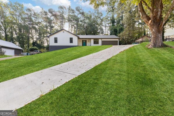 3846 Teresa Terrace, Lilburn