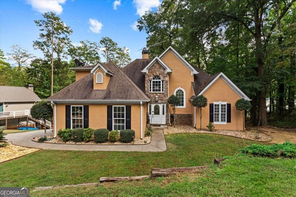 667 Cardinal Drive, Monticello