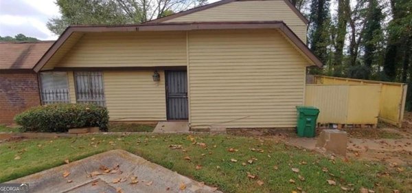 3223 Strawberry Lane, Decatur