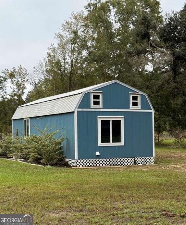 170 Circle Road, Midway