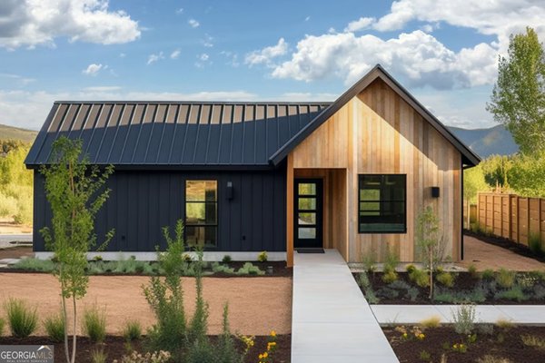 338 County Road 13 Lane, Heflin