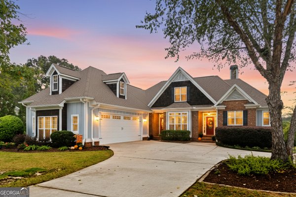 676 Lake Park North Drive, Griffin