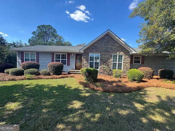 2214 Love Avenue, Tifton