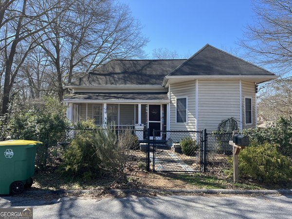 1734 Broad Street, Athens