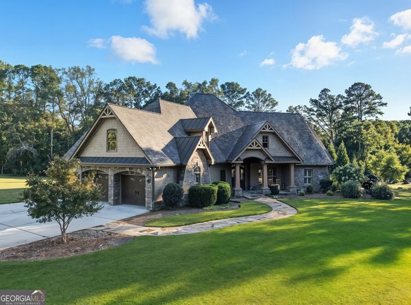 520 GADDIS Road, Canton