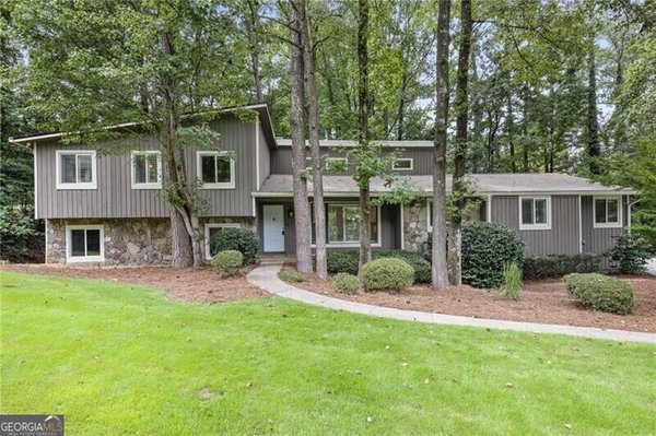 2792 Lansdowne Lane, Atlanta