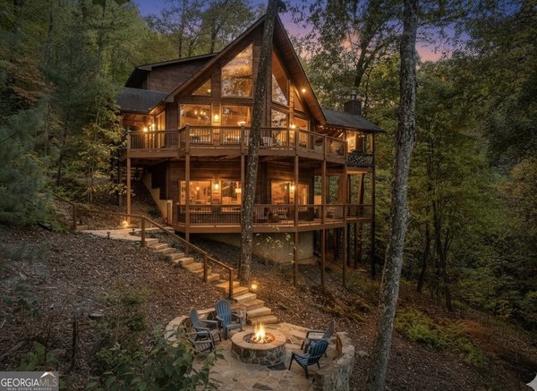 556 Grandeur Drive, Blue Ridge