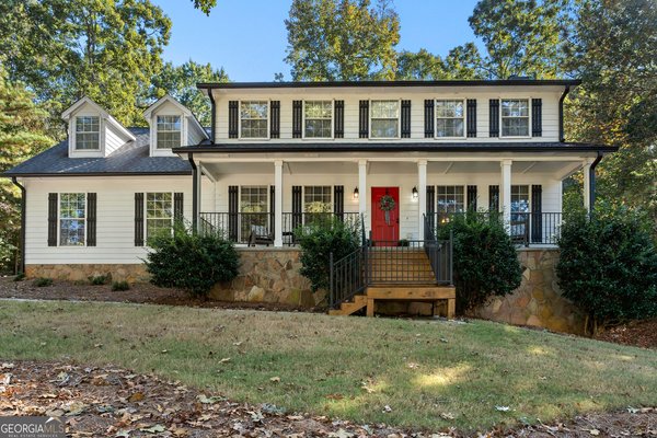 381 Country Lake Drive, McDonough