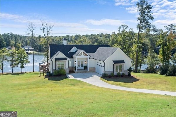 70 Quiet Cove Way, Monticello