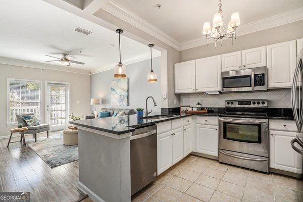 1108 Westchester Ridge, Atlanta