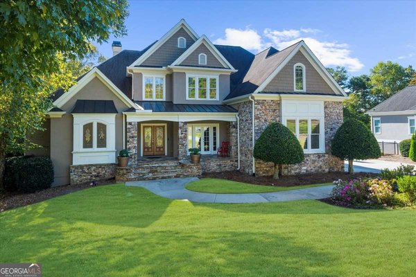 7025 Blackthorn Lane, Suwanee