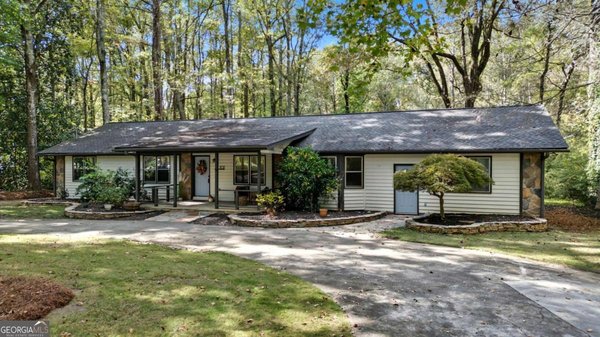 707 Sherwood Drive, Lawrenceville