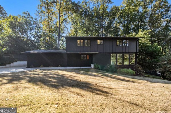 3555 Eaglerock Drive, Atlanta