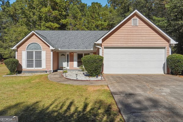 439 River Chase Drive, Athens