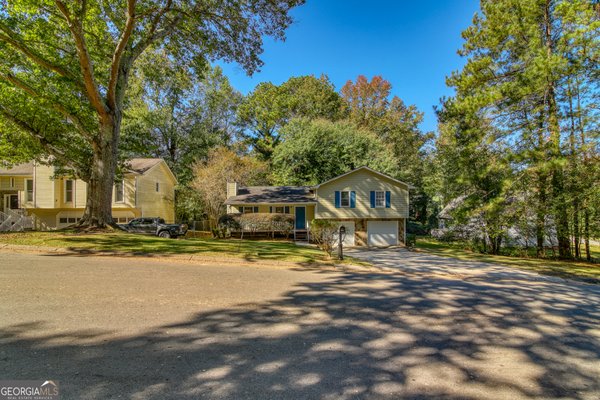 2911 Quinbery Drive, Snellville