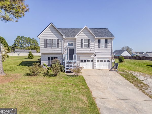 208 Silverthorn Way, Cedartown