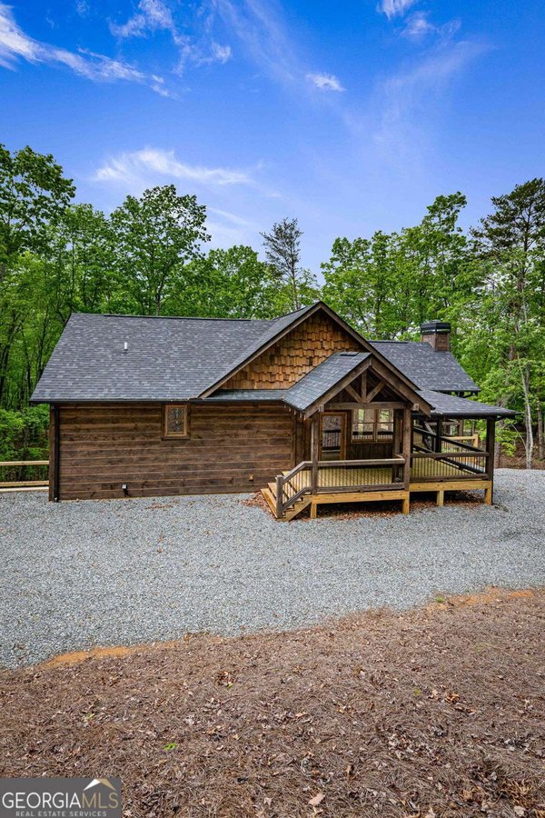 120 Green Ridge Road, Blue Ridge