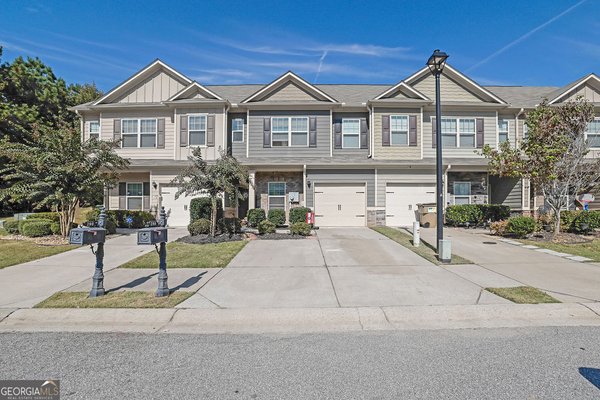 288 Valley Crossing, Canton