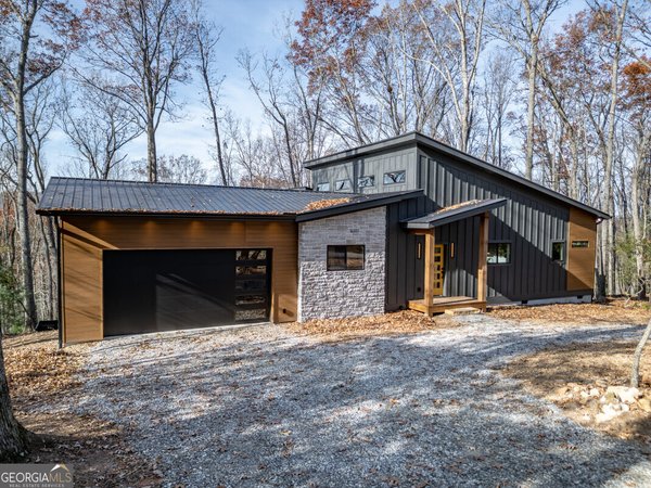 210 Mt Pleasant Ridge, Blairsville