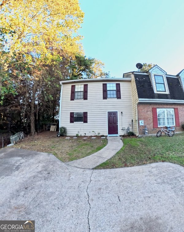 8835 Chase Drive, Douglasville