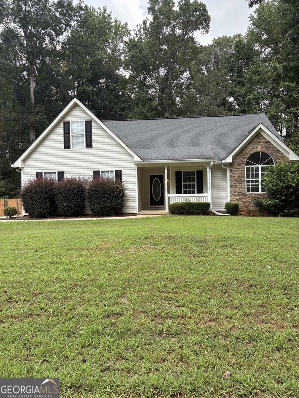 229 Pebble Creek Drive, McDonough