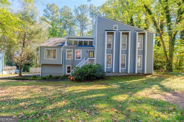 3962 Fairington Drive, Marietta