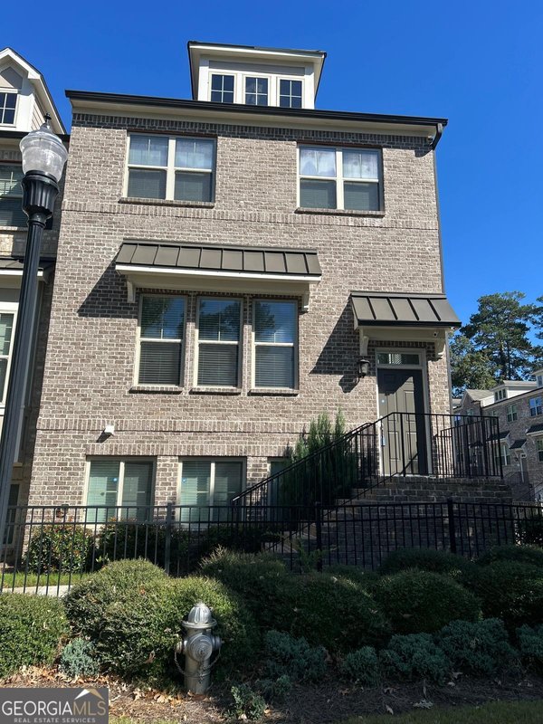 1833 Hislop Lane, Chamblee