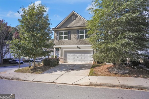 1506 Ashbrooke Trace Drive, Stone Mountain