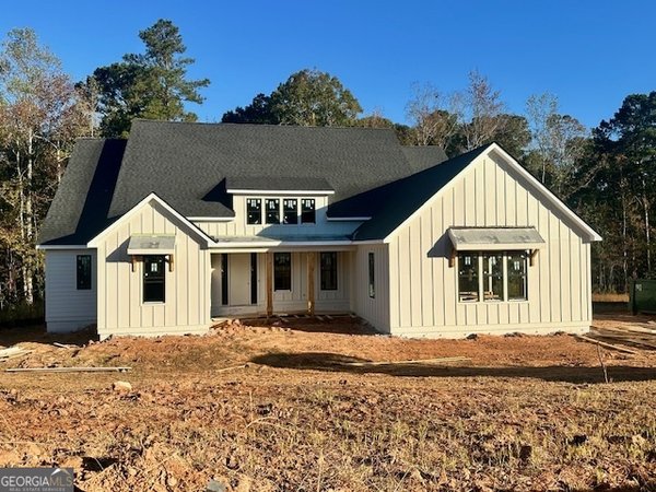 140 Lapis Lake Point, Fayetteville