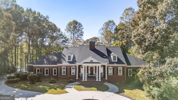 300 Island Cove Drive, Newnan