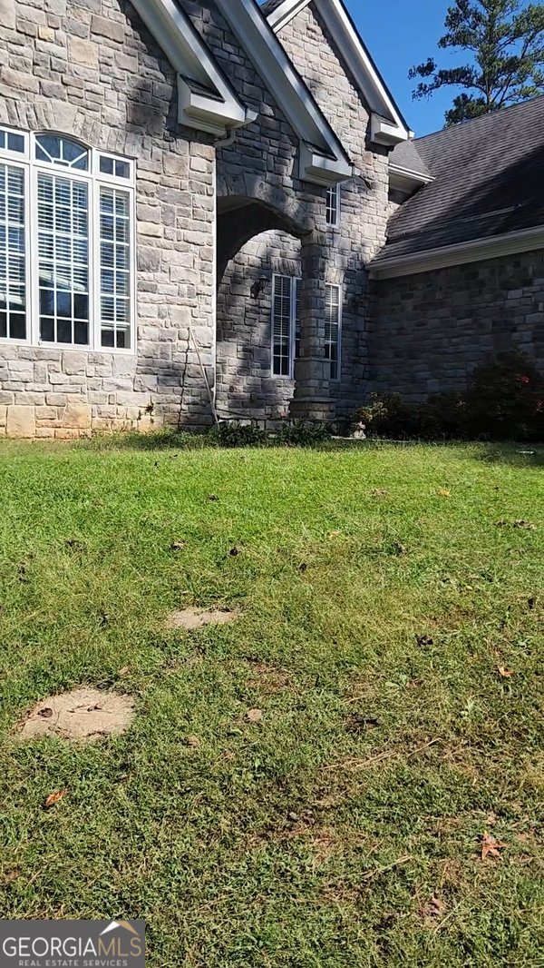 3393 Childers Road, Roswell