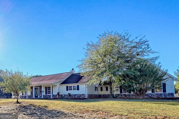 539 B Wilson Road, Commerce